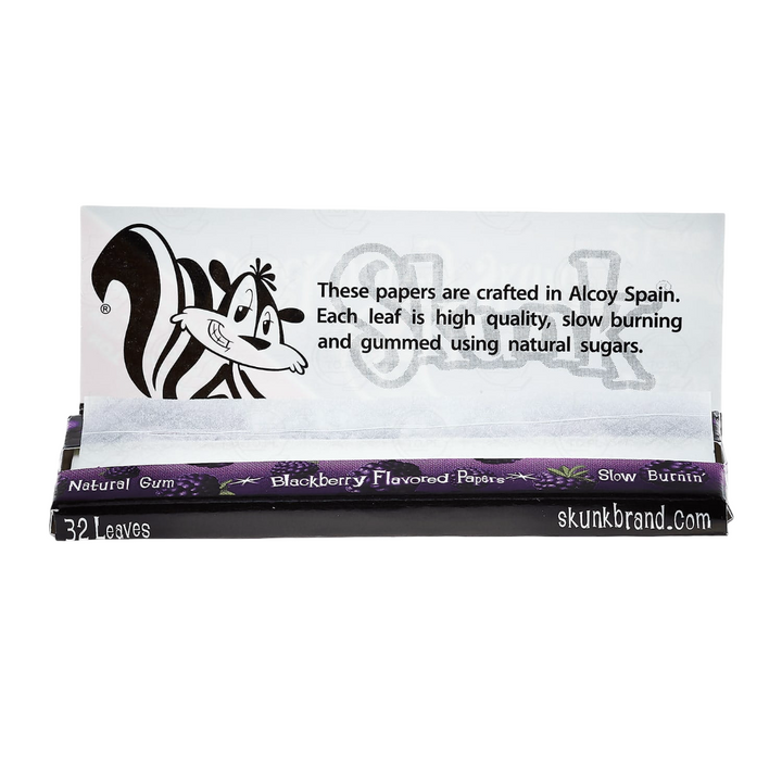 🖤 Papeles Skunk Blackberry 1¼ – Sabor dulce y toque silvestre