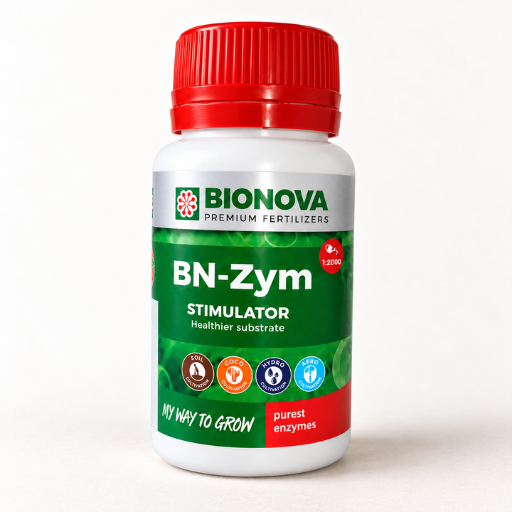 Frasco blanco de 100 ml con tapa roja y etiqueta verde de Bionova