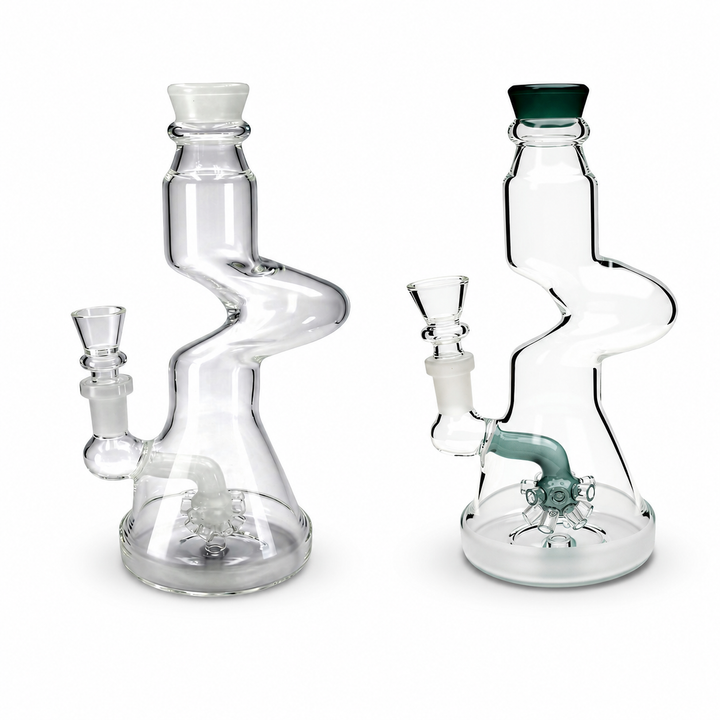 Bong de vidrio con filtro de 19 cm en vista frontal, cámara de agua transparente y bowl listo para hierbas secas