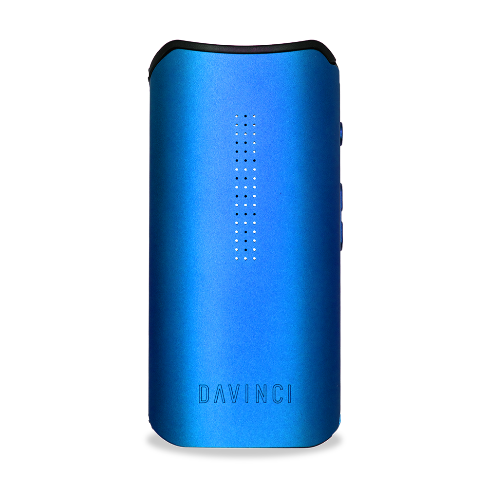DaVinci IQ Core en acabado Stormstone, azul metálico, visto de frente
