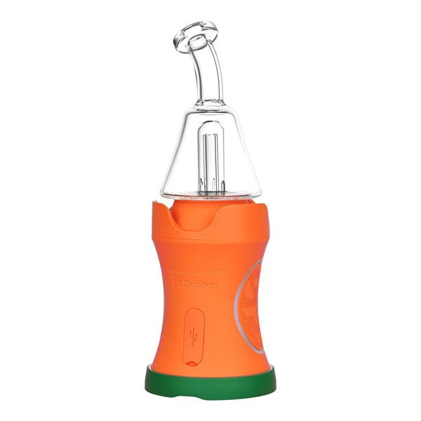 Dorso del Dr. Dabber Boost EVO Carrots Edition con ANWAR CARROTS y Dr.Dabber en relieve y el puerto de carga bajo una tapa