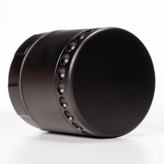 Perfil del DynaGrynd de 42 mm con el aro de hoyuelos que da agarre