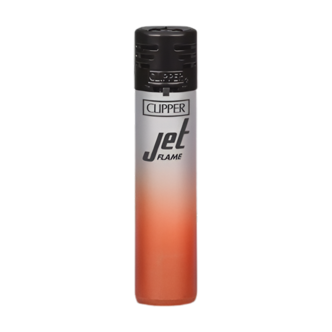 Encendedor Clipper Jet Flame naranja con degradado sobre cuerpo blanco, recargable