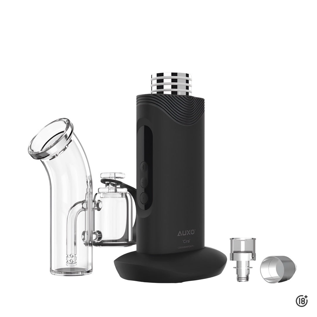 Vaporizador Auxo Cira armado en posición vertical con boquilla y cámara de vidrio para concentrados.