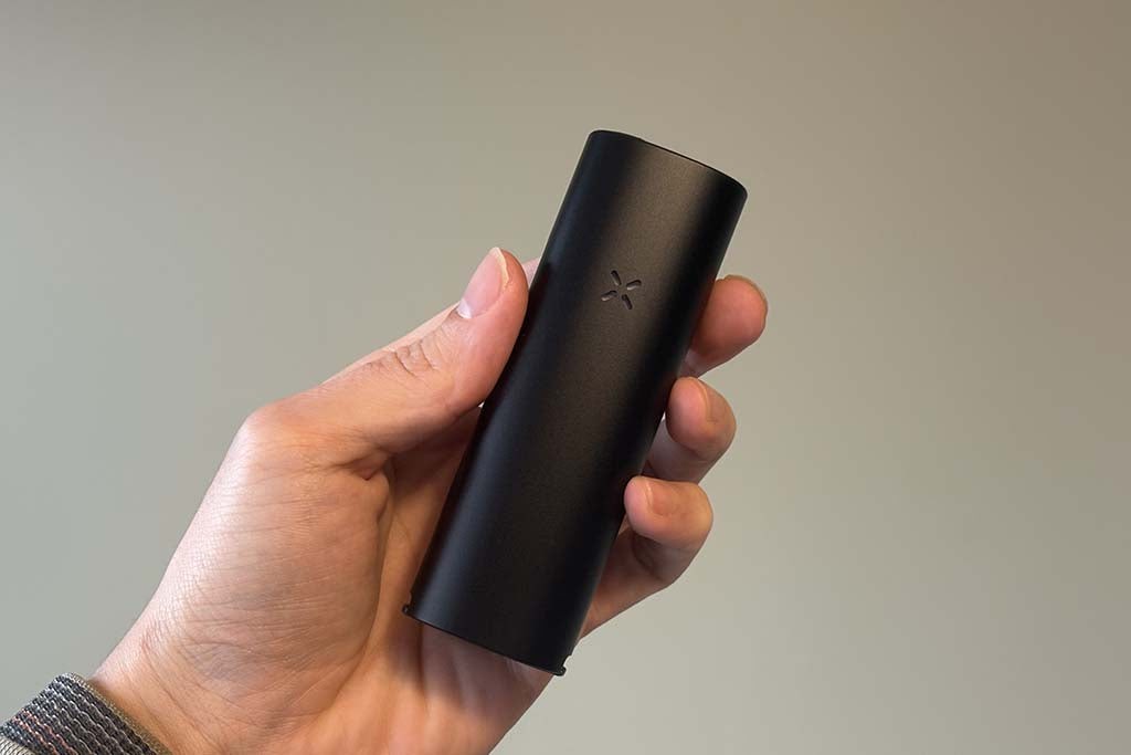 PAX 4 vaporizador portátil en mano — 125 gramos ultraligero
