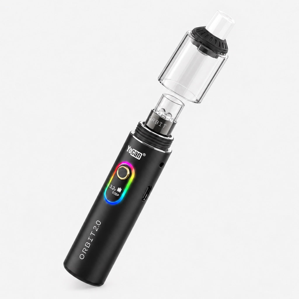 Yocan Orbit 2.0 negro por partes, con la pantalla OLED encendida y la cubierta de vidrio retirada de la copa de cuarzo